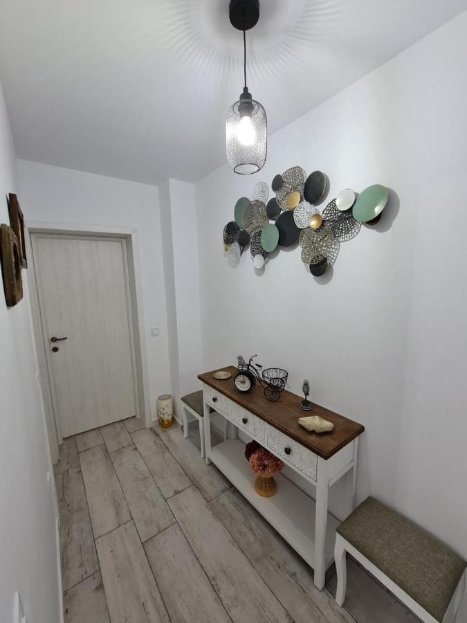 White Stone Apartment ซีบิว ภายนอก รูปภาพ